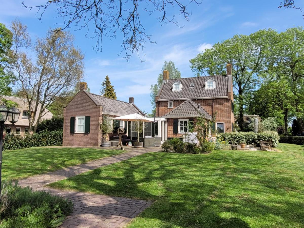 B&B Villa Giethoorn - Canalview, Privacy & Parking المظهر الخارجي الصورة