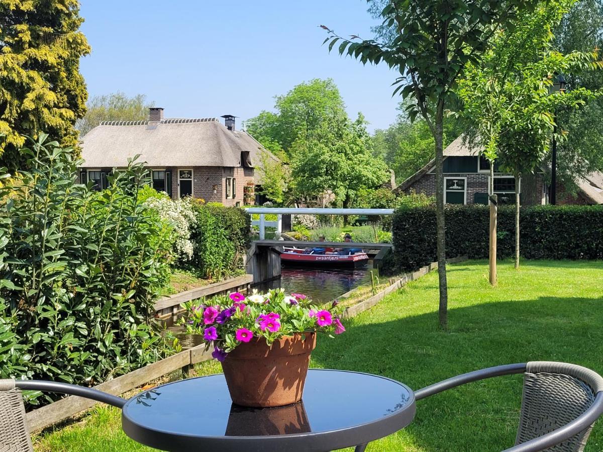 B&B Villa Giethoorn - Canalview, Privacy & Parking المظهر الخارجي الصورة